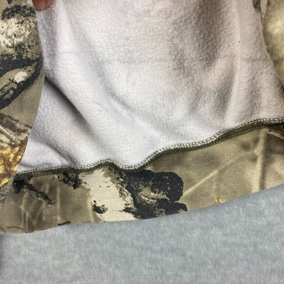 Legendary Whitetails Camo Sweatshirt - Size XL - Picture 8 of 10